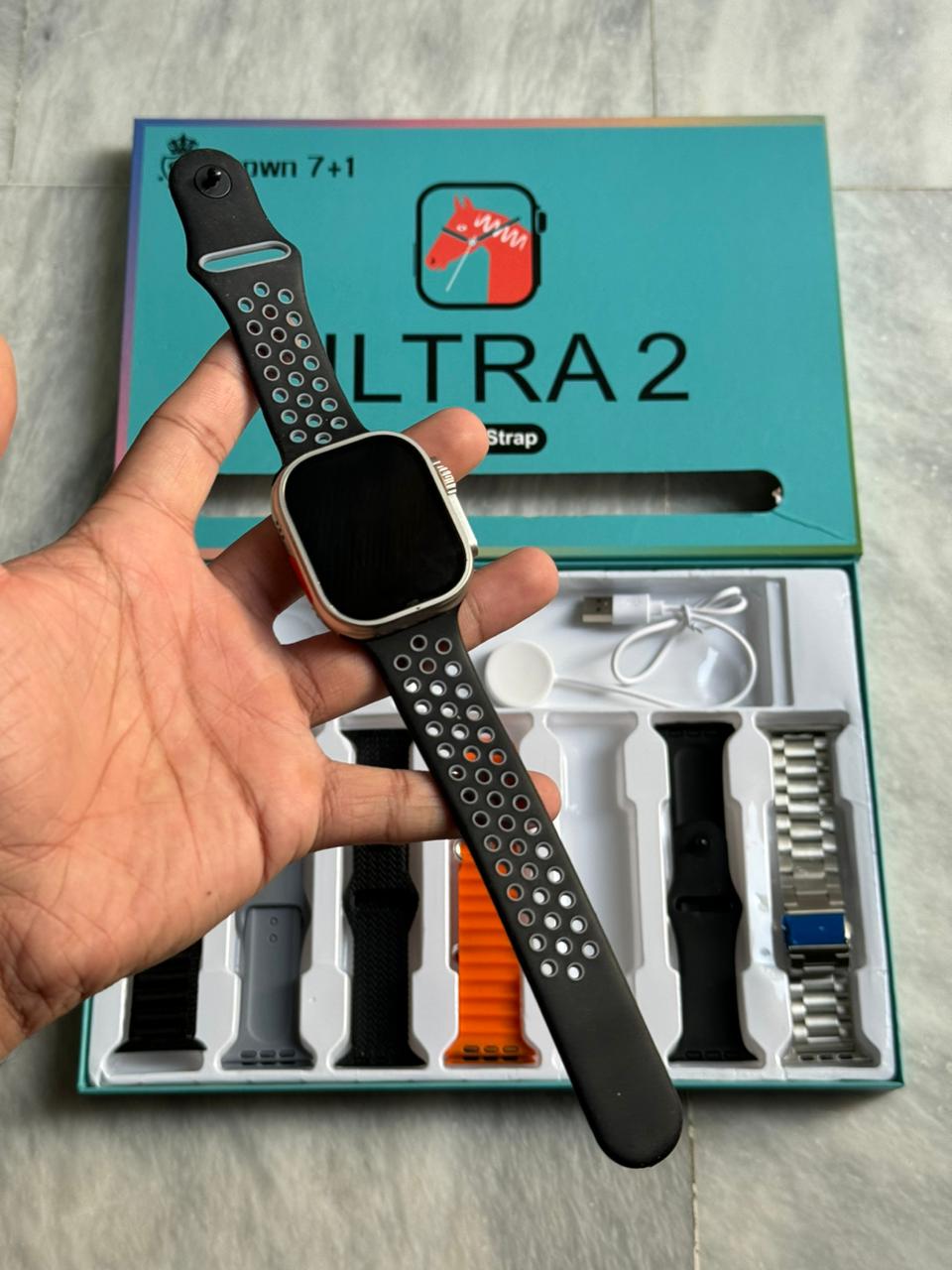 𝐂𝐫𝐨𝐰𝐧 𝟕 + 𝟏 𝐔𝐥𝐭𝐫𝐚 𝟐 𝐒𝐦𝐚𝐫𝐭 𝐖𝐚𝐭𝐜𝐡